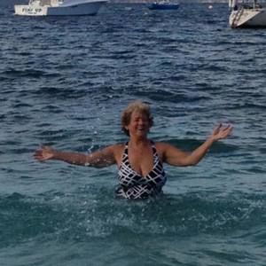 Meet your Posher, Frances